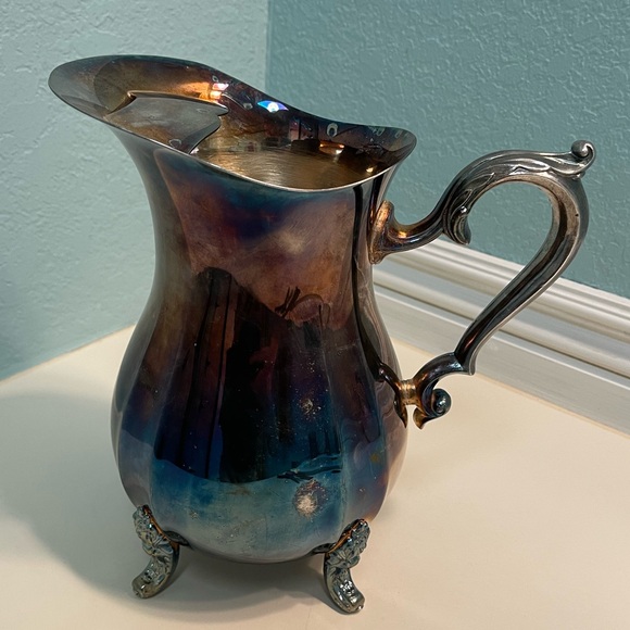 Vintage Oneida Silver-plated Footed Ornate Water Pitcher Beautiful Tarnished USA - Picture 3 of 9